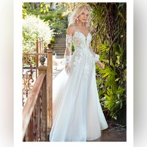 Maggie Sottero Stevie  Size:8 Ivory 2022 wedding dress
